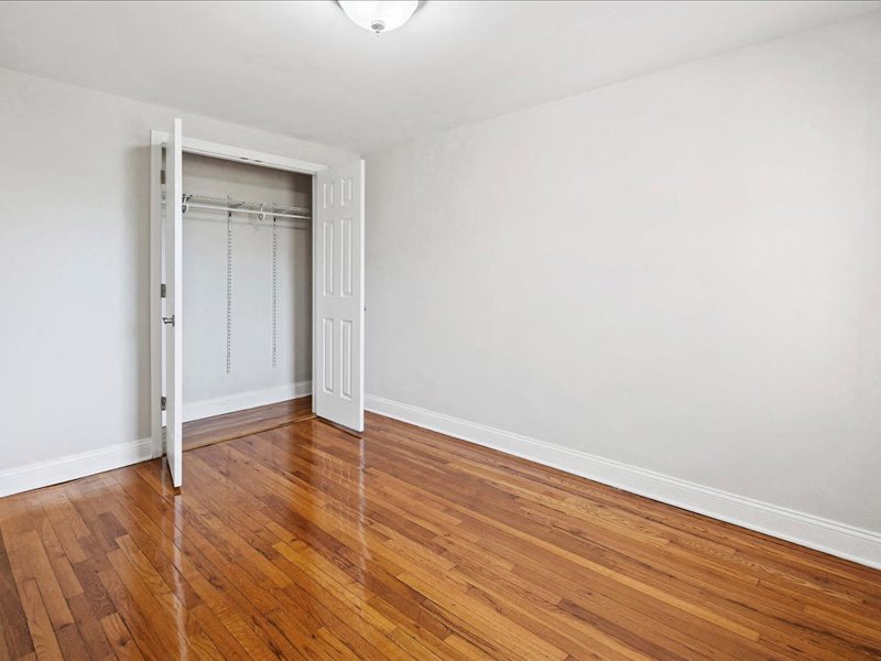 Gallery Photo 17